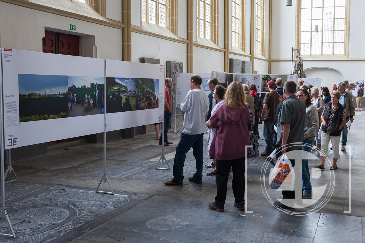 Het laatste weekend van de World Press Photo tentoonstelling in de Walburgiskerk zorgde voor veel belangstelling.